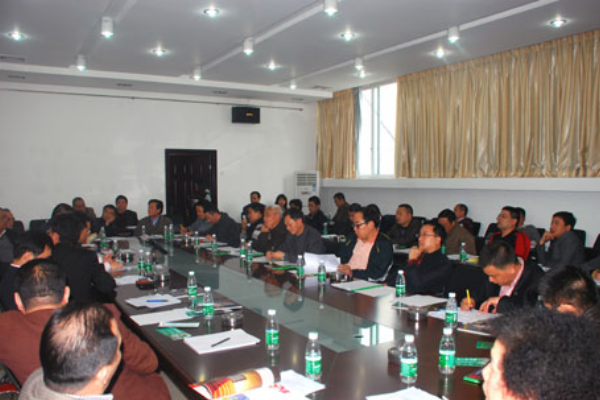 鄂州市金剛石工具行業(yè)協(xié)會(huì)籌備大會(huì)在湖北昌利召開 鄂州市金剛石工具行業(yè)協(xié)會(huì)籌備大會(huì)在湖北昌利召開