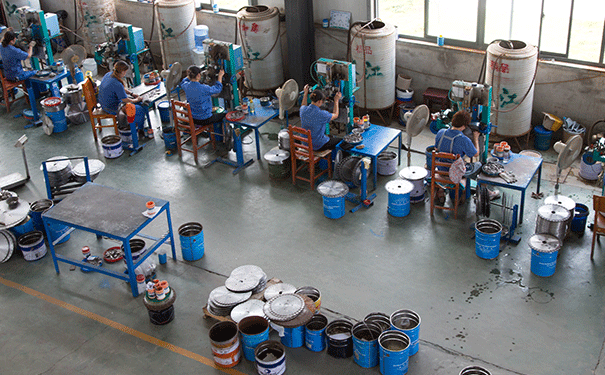 焊接金剛石鋸片的特點(diǎn)及分類你知道有那些嗎？