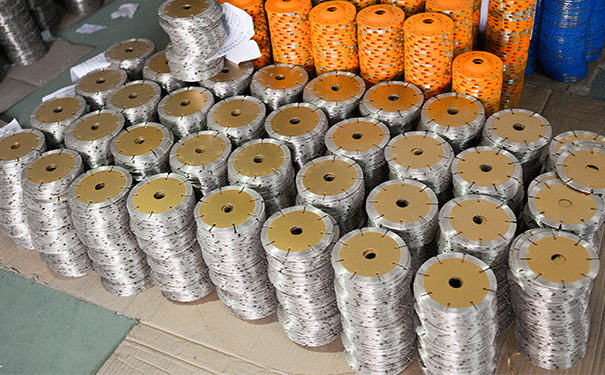 批發(fā)采購就買高性價(jià)比的金剛石鋸片 批發(fā)采購就買高性價(jià)比的金剛石鋸片