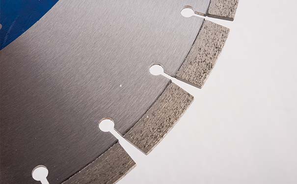 馬路切割機(jī)鋸片哪個(gè)廠家的鋸片好 性價(jià)比高？